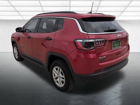 Used 2021 Jeep Compass Sport AWD/4WD image 2