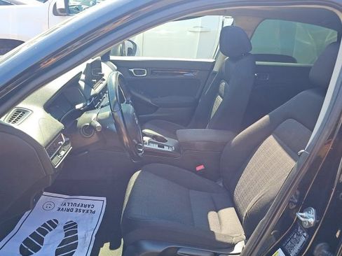 Used 2022 Honda Civic EX image 5