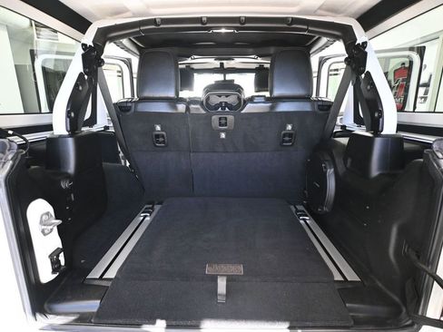 Used 2018 Jeep Wrangler Unlimited Sahara w/ Dual Top Group AWD/4WD image 42