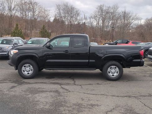 Used 2023 Toyota Tacoma SR image 6