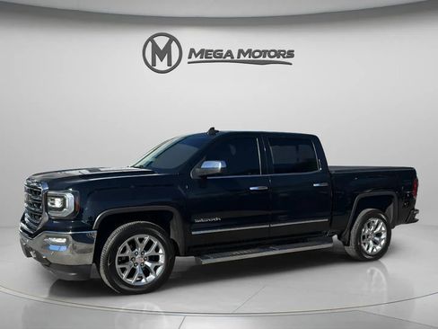 Used 2018 GMC Sierra 1500 SLT w/ Enhanced Driver Alert Package image 2