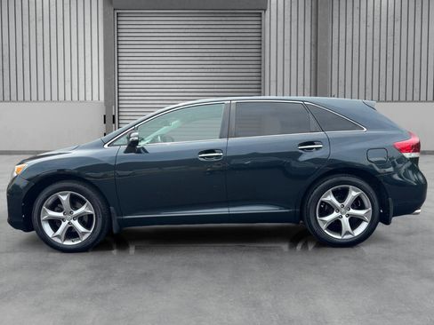 Used 2014 Toyota Venza XLE w/ XLE Premium Package AWD/4WD image 31
