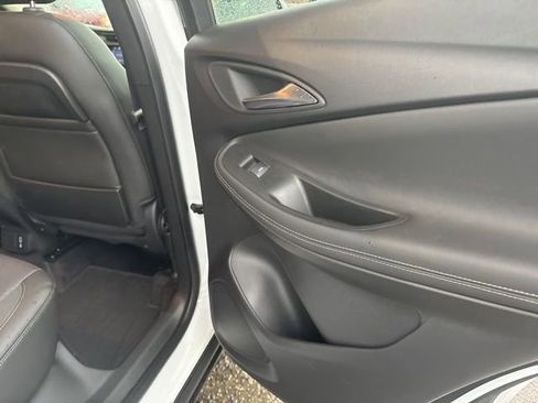Used 2023 Buick Encore GX Select w/ Safety Package II image 15