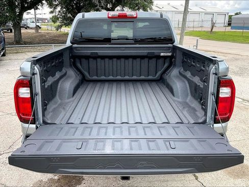 Used 2026 GMC Canyon AT4 w/ AT4 Premium Package AWD/4WD image 36