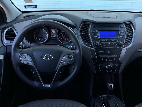 Used 2016 Hyundai Santa Fe Sport image 12