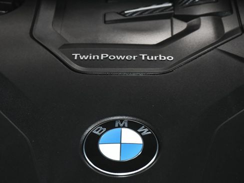 Used 2023 BMW X4 xDrive30i w/ M Sport Package AWD/4WD image 76