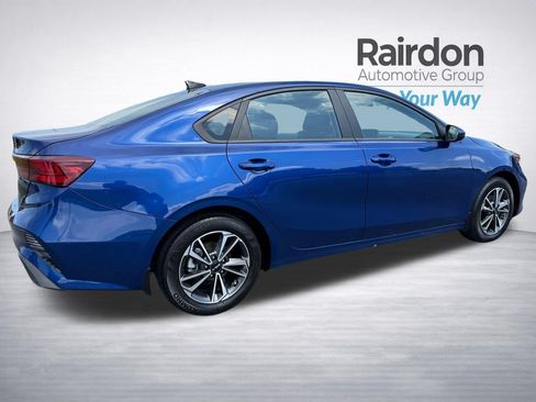 Certified 2023 Kia Forte LXS FWD image 7