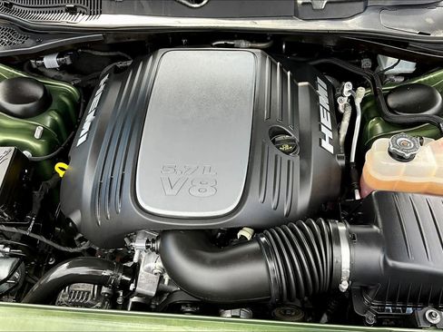 Used 2023 Dodge Challenger R/T image 32