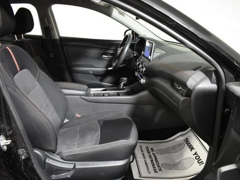 Used 2023 Nissan Sentra SR w/ Midnight Edition Package FWD image 33