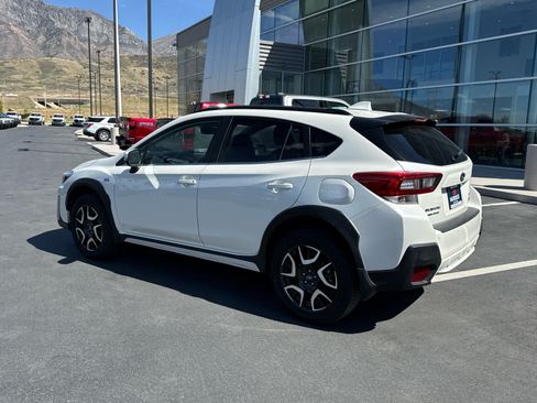 Used 2022 Subaru Crosstrek Hybrid w/ Moonroof Package w/Navigation AWD/4WD image 10