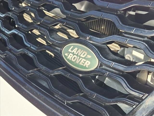 Used 2018 Land Rover Range Rover Velar AWD/4WD image 10
