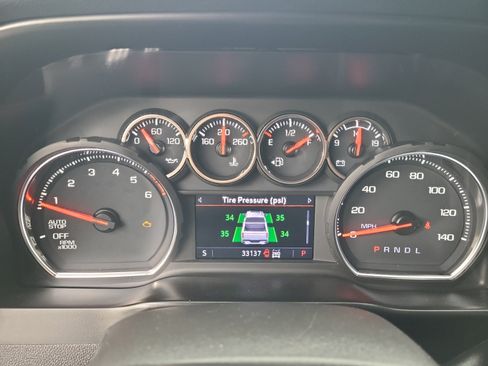 Used 2021 Chevrolet Silverado 1500 RST w/ Convenience Package II AWD/4WD image 17