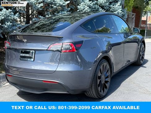 Used 2022 Tesla Model Y Performance AWD/4WD image 8