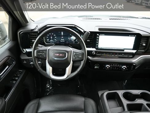 Used 2024 GMC Sierra 1500 SLT image 18
