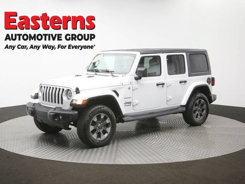 Used 2018 Jeep Wrangler Unlimited Sahara AWD/4WD image 52