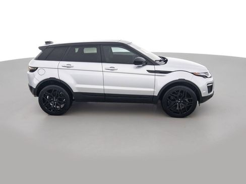Used 2017 Land Rover Range Rover Evoque SE AWD/4WD image 4