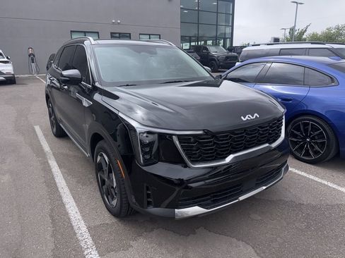 Used 2025 Kia Sorento EX w/ EX Panoramic Sunroof Package image 1