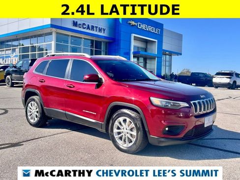 Used 2019 Jeep Cherokee Latitude w/ Popular Appearance Group image 1