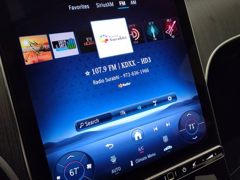 Used 2026 Mercedes-Benz C 300 Sedan image 22