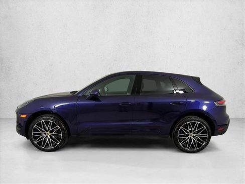 New 2026 Porsche Macan image 2