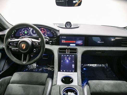 Certified 2025 Porsche Taycan Turbo GT AWD/4WD image 16