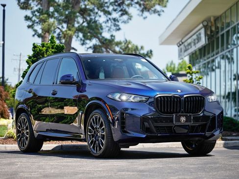 Used 2026 BMW X5 xDrive40i w/ Executive Package AWD/4WD image 1
