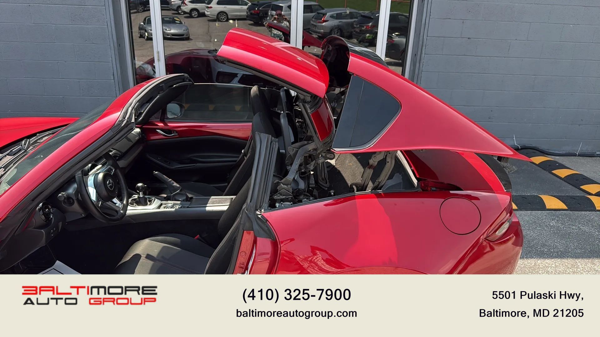 Used 2017 MAZDA MX-5 Miata RF Club RWD image 8