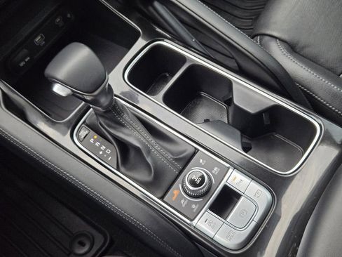 Certified 2023 Kia Telluride SX image 19