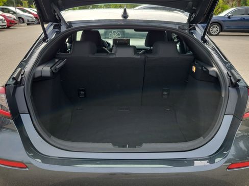 Used 2025 Honda Civic Sport image 11