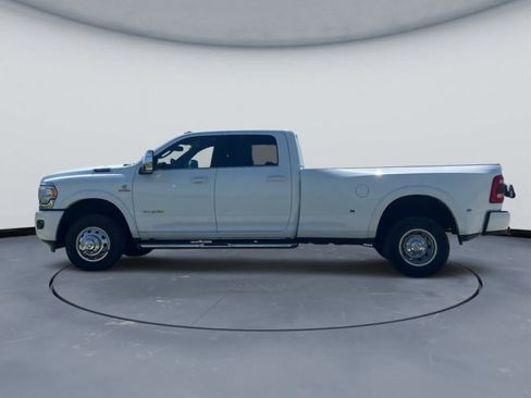 Used 2024 RAM 3500 Limited AWD/4WD image 2