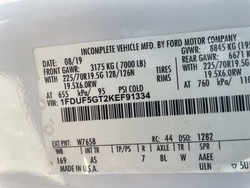 Used 2019 Ford F550 2WD Regular Cab Super Duty image 38