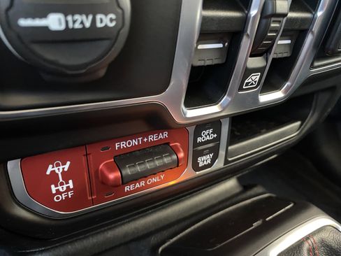 Used 2020 Jeep Gladiator Rubicon image 22