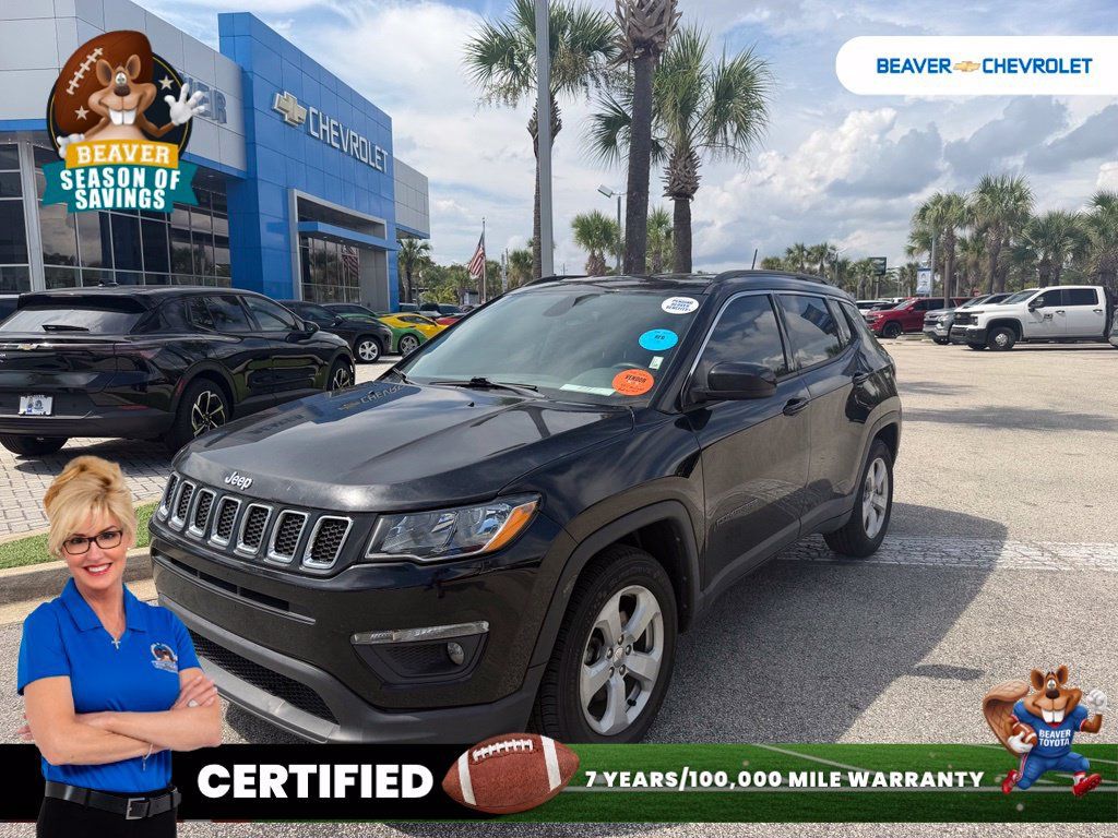 Used 2021 Jeep Compass Latitude FWD image 1