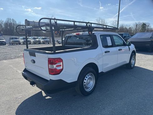 Used 2025 Ford Maverick XLT w/ Equipment Group 302A image 5