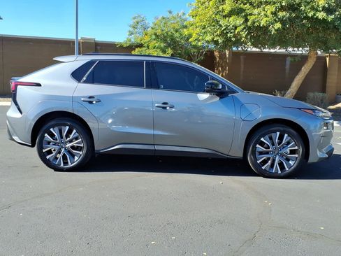 New 2026 Subaru Solterra Limited XT image 7