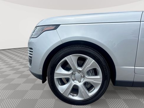 Used 2018 Land Rover Range Rover Supercharged AWD/4WD image 19