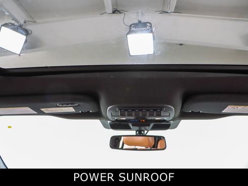 Used 2024 Ford F250 Platinum w/ FX4 Off-Road Package image 24