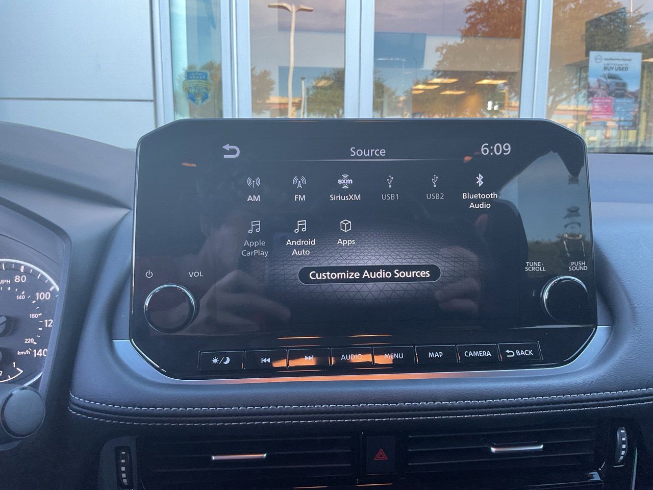 Used 2023 Nissan Rogue SL w/ SL Premium Package FWD image 33