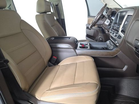 Used 2019 GMC Sierra 3500 Denali AWD/4WD image 39