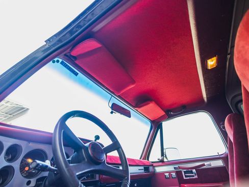 Used 1990 GMC Jimmy 4WD image 31