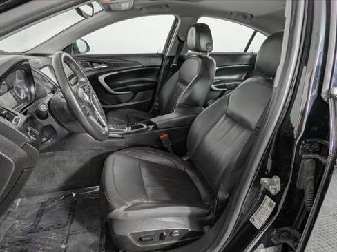 Used 2017 Buick Regal Sport Touring FWD image 12