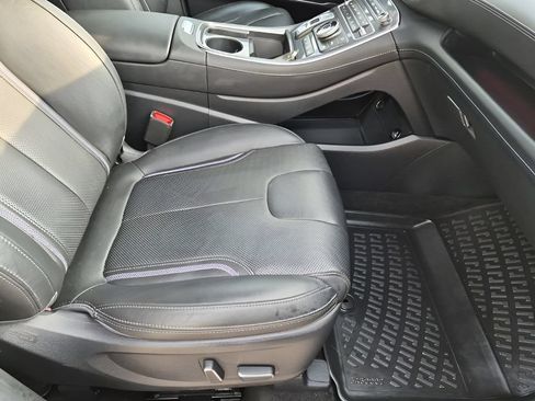 Used 2021 Hyundai Santa Fe Calligraphy AWD/4WD image 18