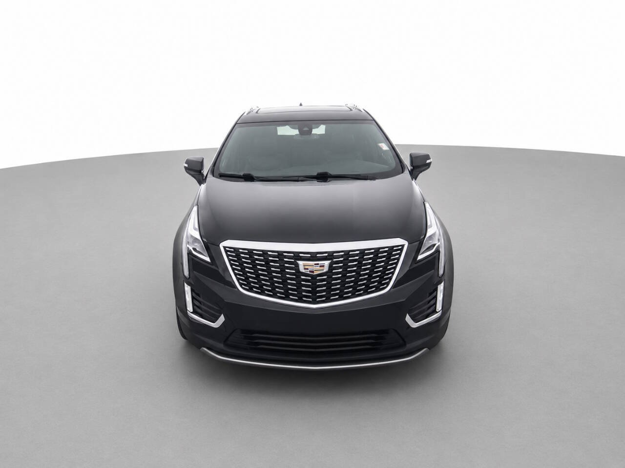 Used 2021 Cadillac XT5 Premium Luxury AWD/4WD image 2