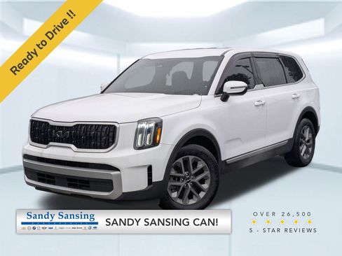 Used 2023 Kia Telluride LX image 1