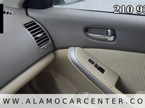 Used 2013 Nissan Altima 2.5 S FWD image 36