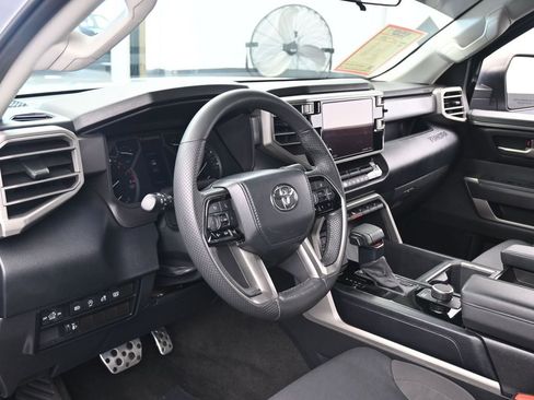 Used 2024 Toyota Tundra SR5 image 10