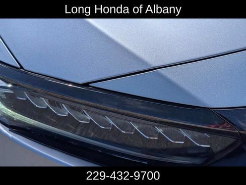Used 2021 Honda Accord Sport image 4