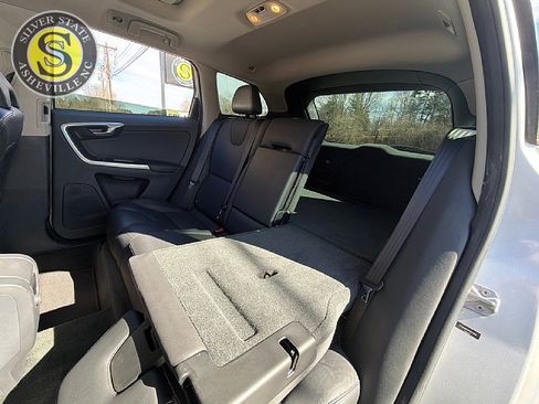 Used 2015 Volvo XC60 T5 Premier image 15