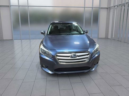 Used 2016 Subaru Legacy 2.5i Premium AWD/4WD image 3