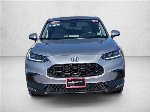Used 2025 Honda HR-V LX image 2